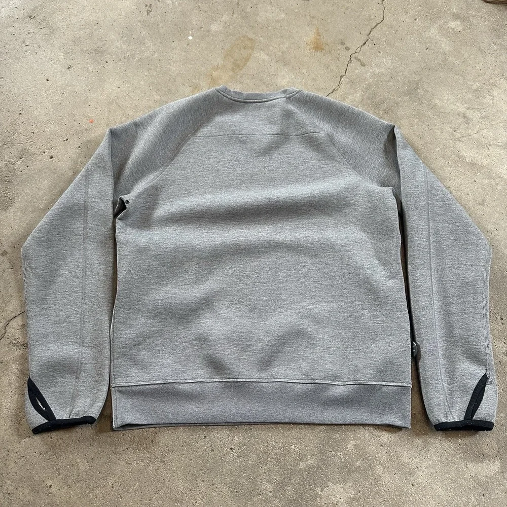 Y2K Oakley Icon Crewneck Sweatshirt Size L‎ Performance Pullover Gray Stretch